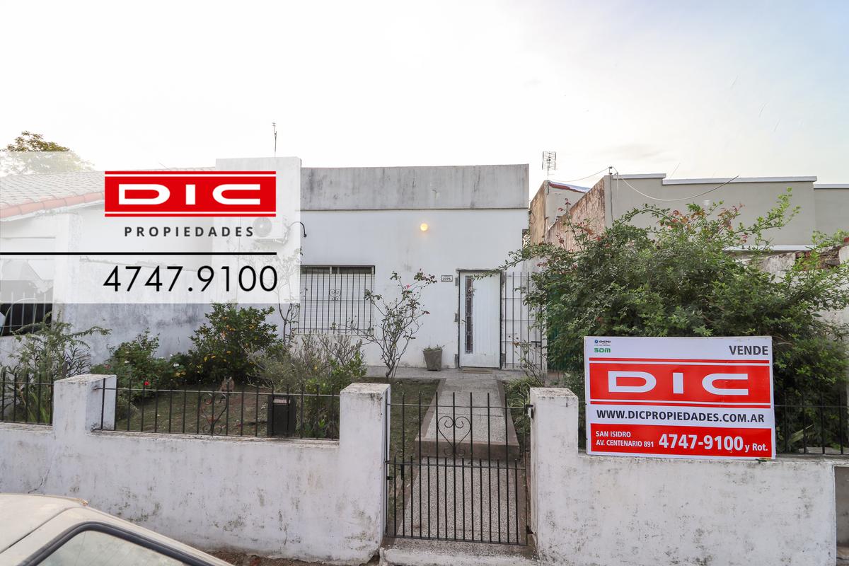 #1904275 | Venta | Casa | Boulogne (Dic Propiedades)