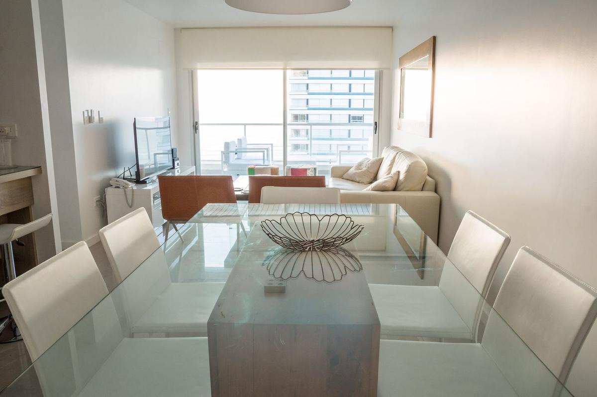 #4256274 | Temporary Rental | Apartment | Playa Brava (DANIEL AMADO PROPIEDADES)