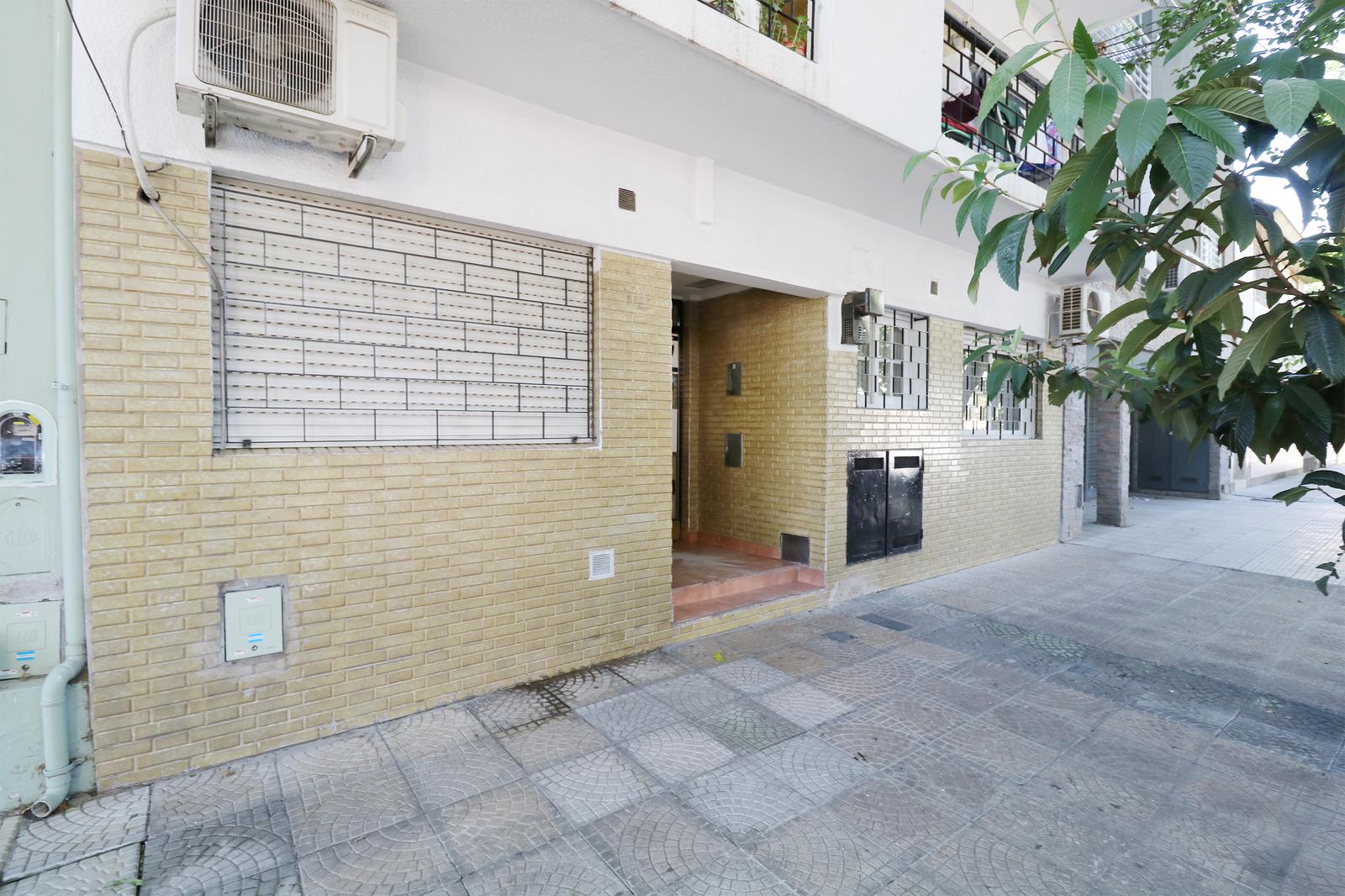 #4979490 | Venta | Departamento | Monte Castro (Intermedia Estudio Inmobiliario)