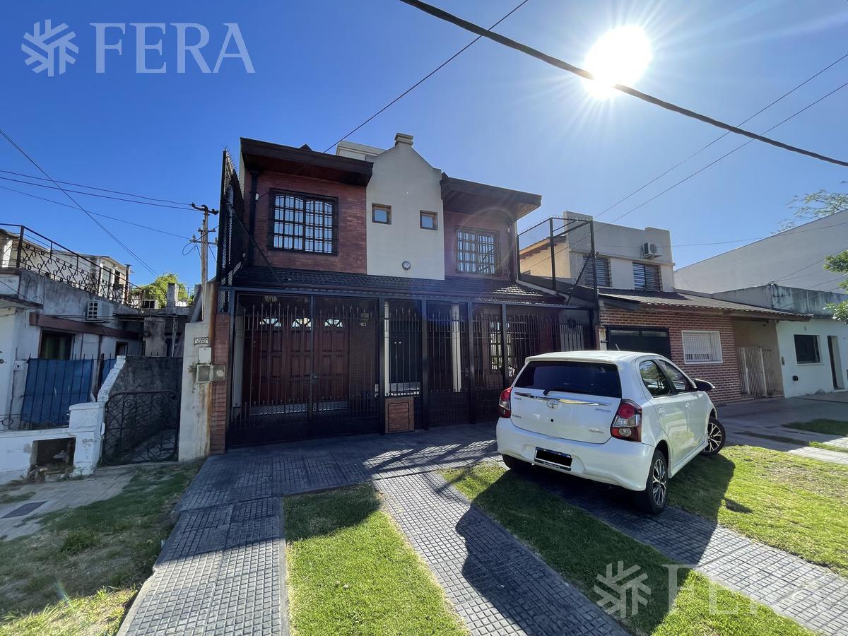 #3740083 | Sale | House | Villa Dominico (Fera y Asociados)