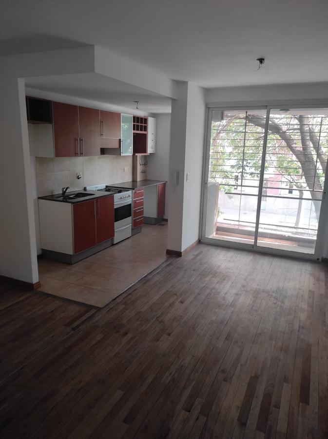 #5086113 | Rental | Apartment | Pichincha (COMPAÑIA OROÑO)