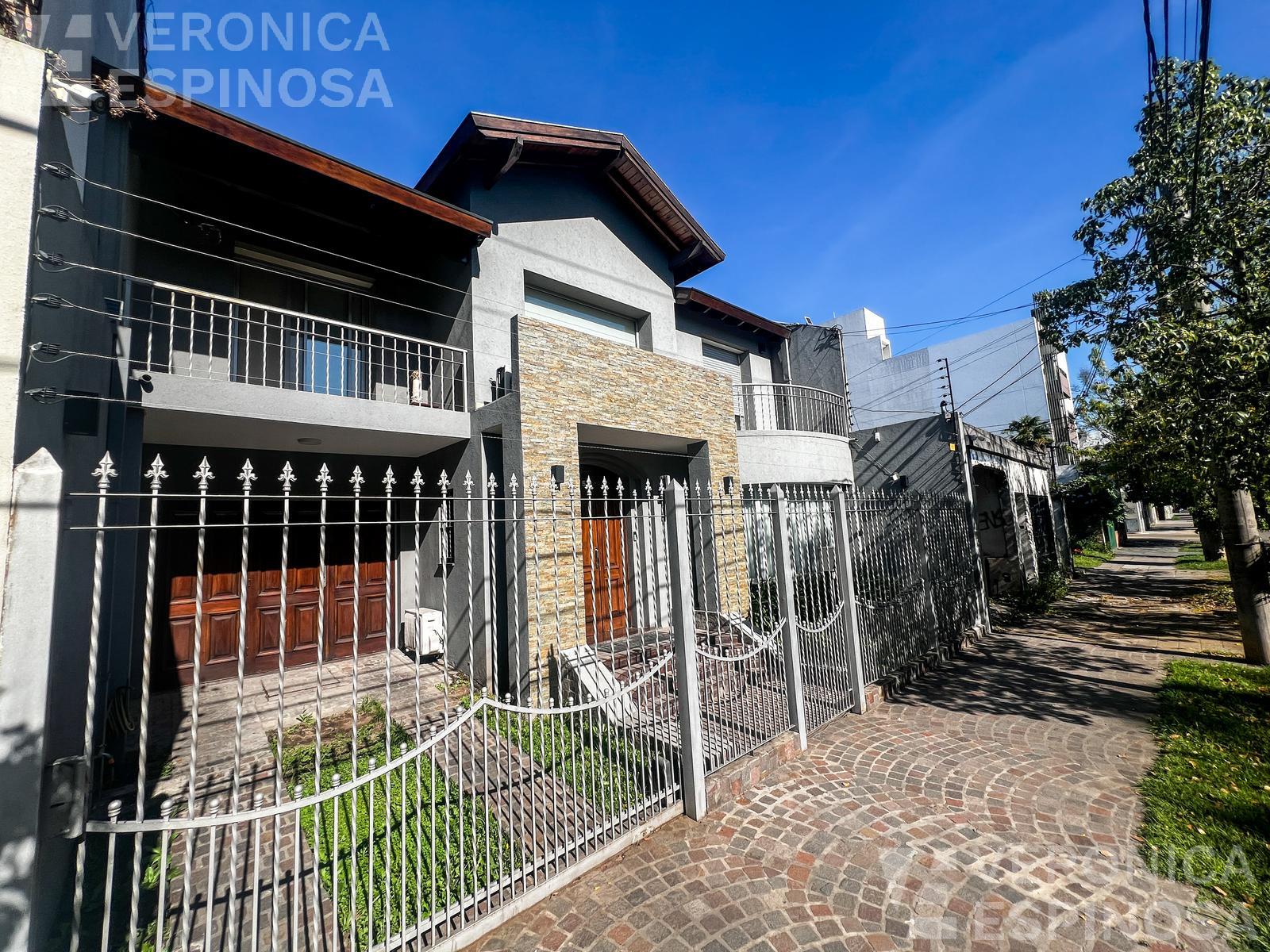 #5459150 | Venta | Casa | Moron Sur (Veronica Espinosa)