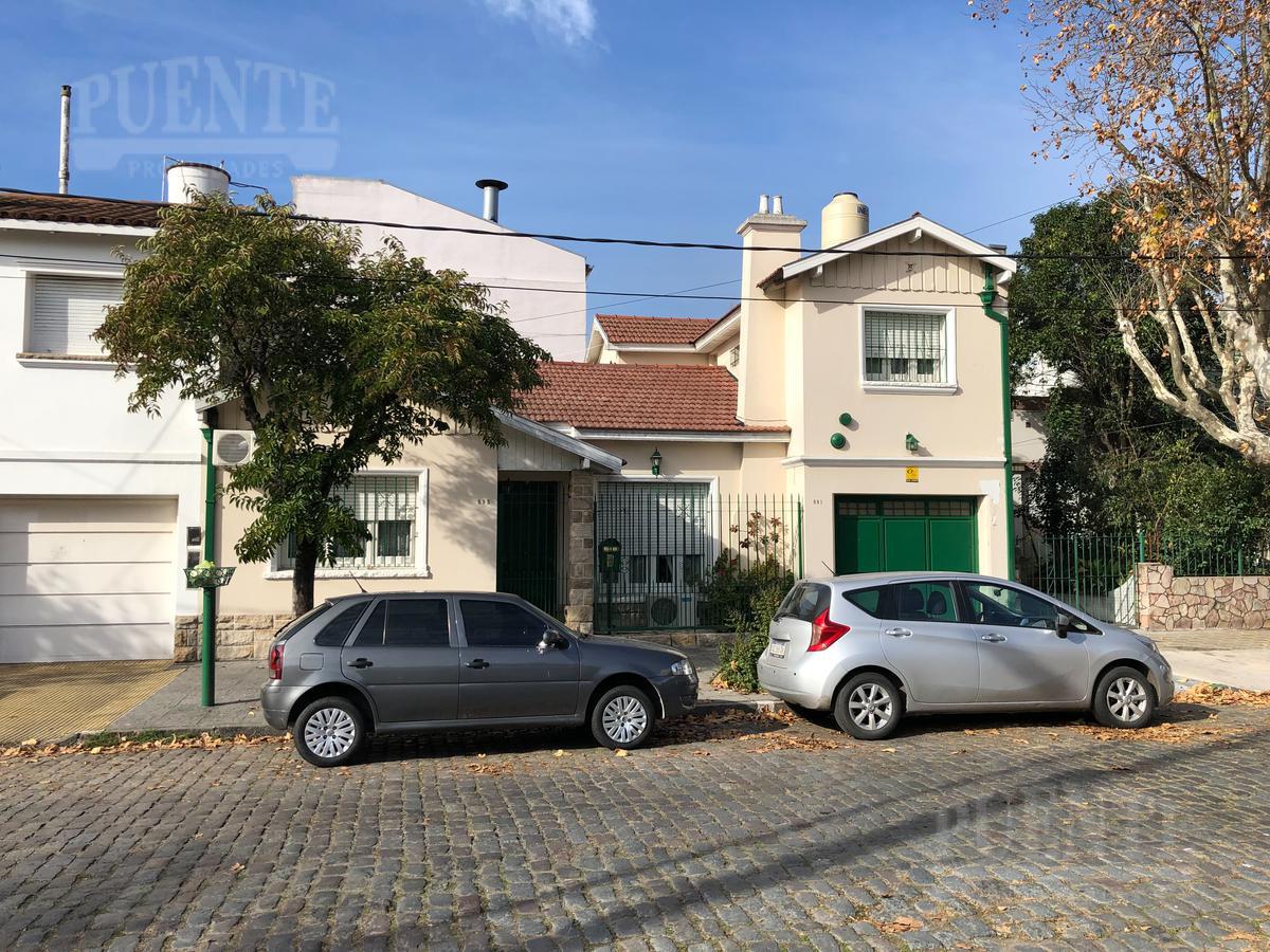 #2099591 | Sale | House | Lomas De Zamora (Puente Propiedades)