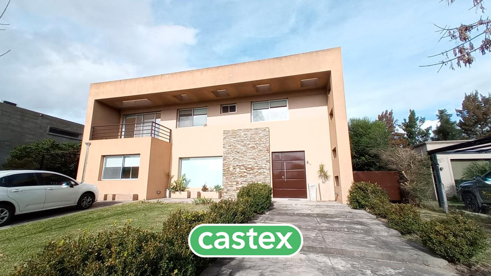 #5248374 | Venta | Casa | San Francisco (Castex Tigre)