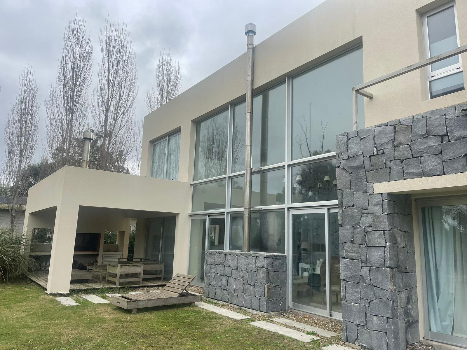 #5161749 | Venta | Casa | Eden Rock (Grupo  Torres G)