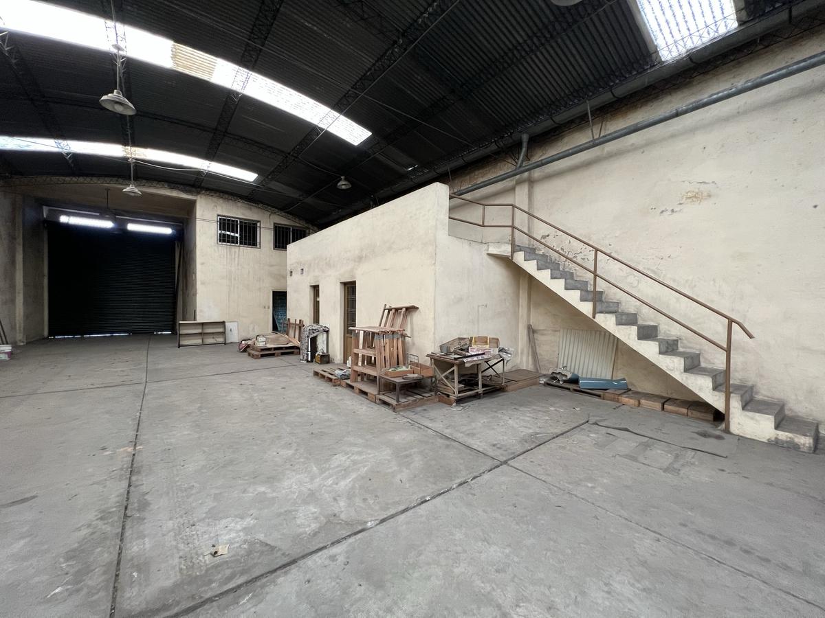 #4719341 | Sale | Warehouse | Lomas Del Mirador (Adrian Mercado)