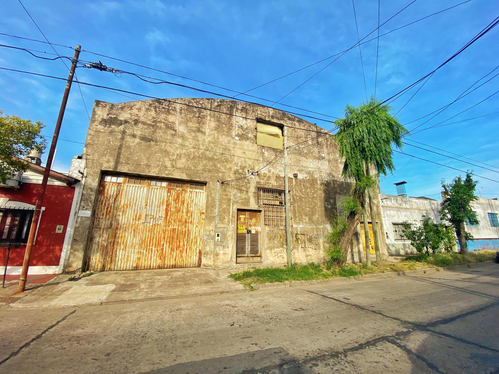 #1290702 | Venta | Galpón / Depósito / Bodega | Piñeyro (Roberto Abraham Propiedades)