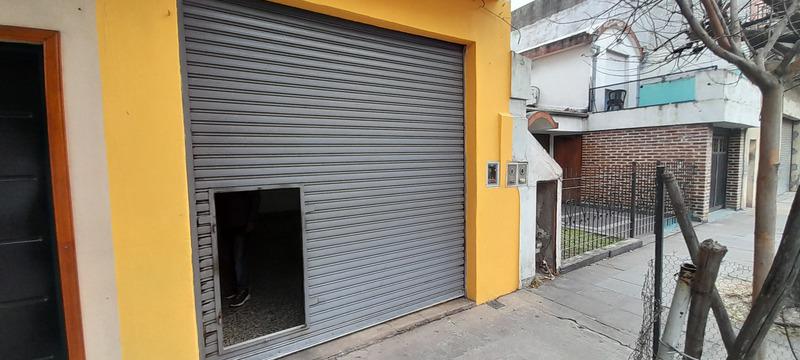 #5274117 | Alquiler | Local | Tablada (Boxer Negocios Inmobiliarios)