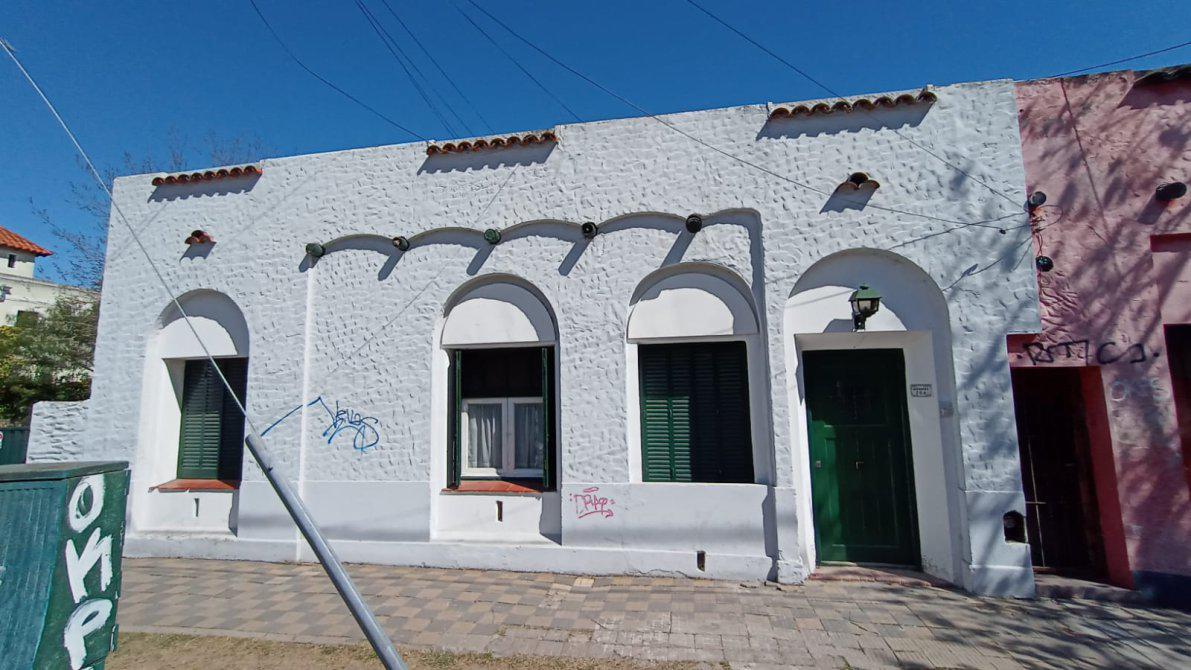 #5273370 | Venta | Edificio | Adrogue (Toneguzzo Inmobiliaria)