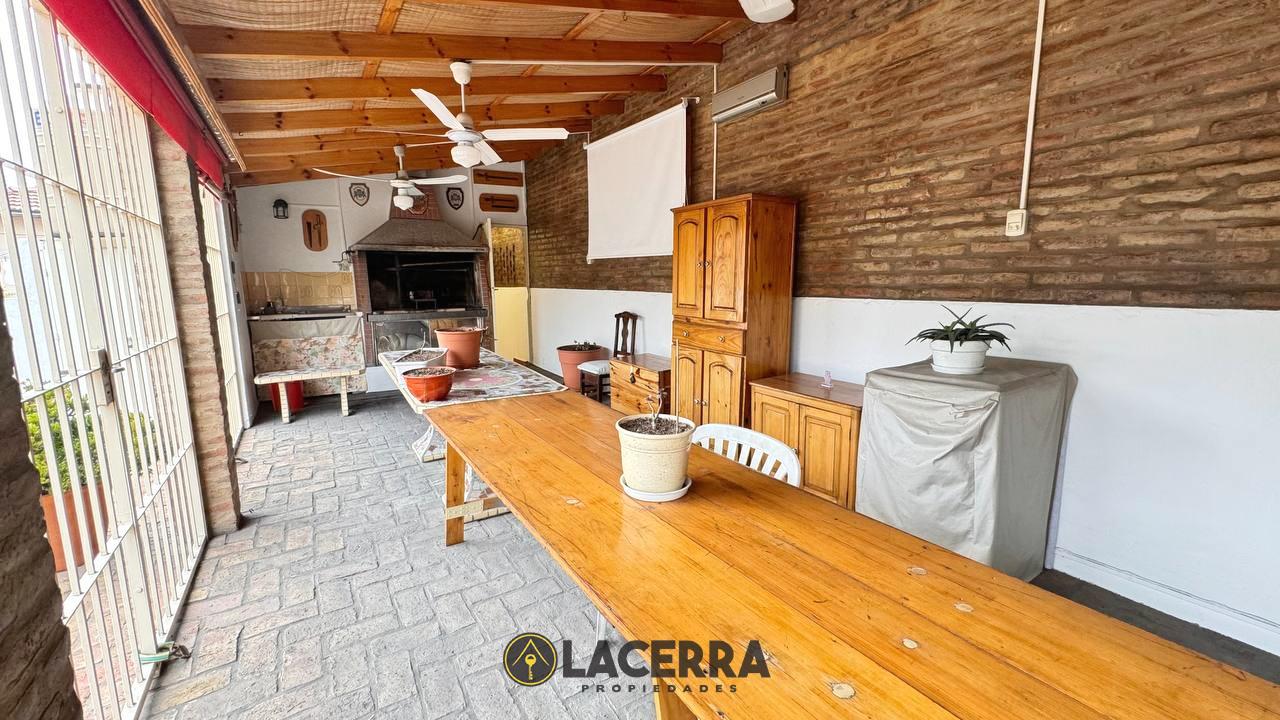 #5281675 | Sale | House | Villa Adelina (Lacerra Propiedades)