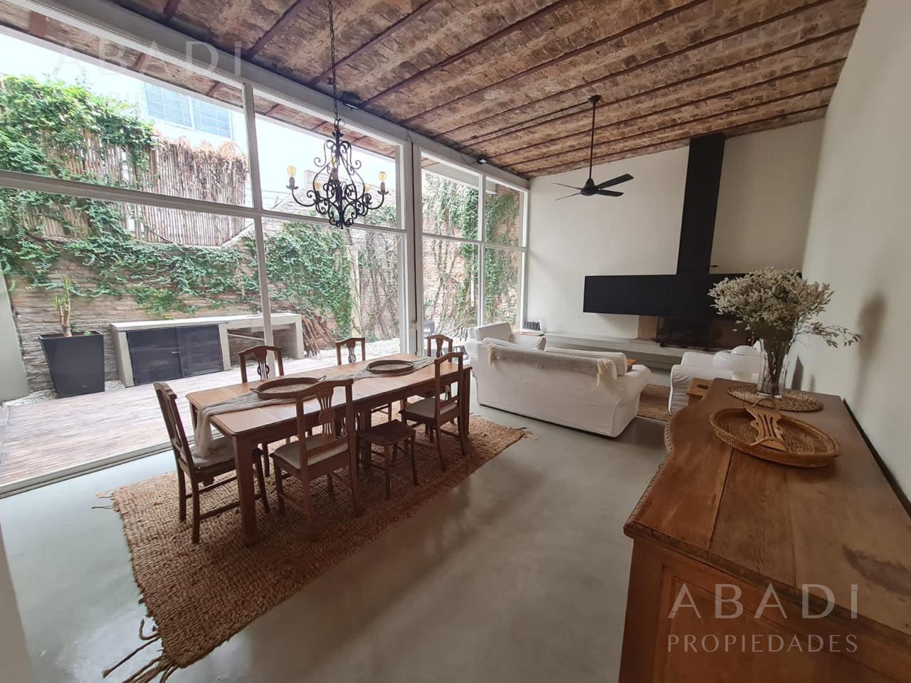 #5274797 | Alquiler | Casa | Villa Crespo (Abadi)