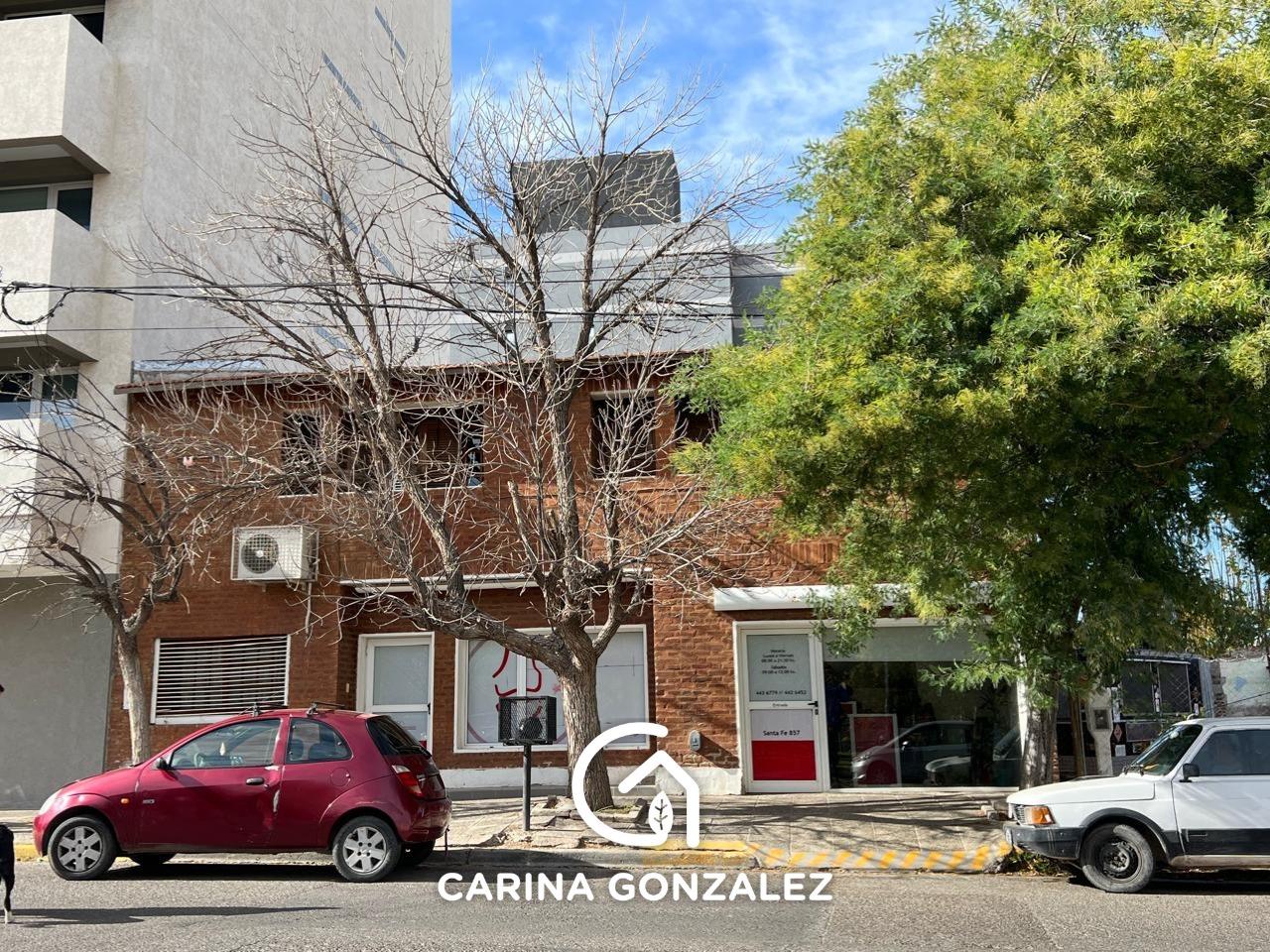 #5296611 | Venta | Casa | Centro (Carina Gonzalez - Servicios Inmobiliarios)