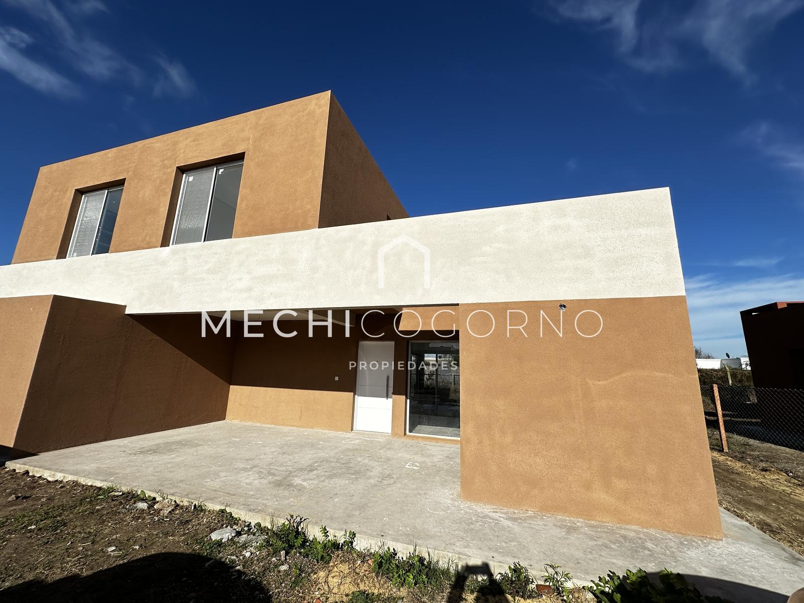 #5301629 | Venta | Casa | Barrio De Santa Maria (Mechi Cogorno)