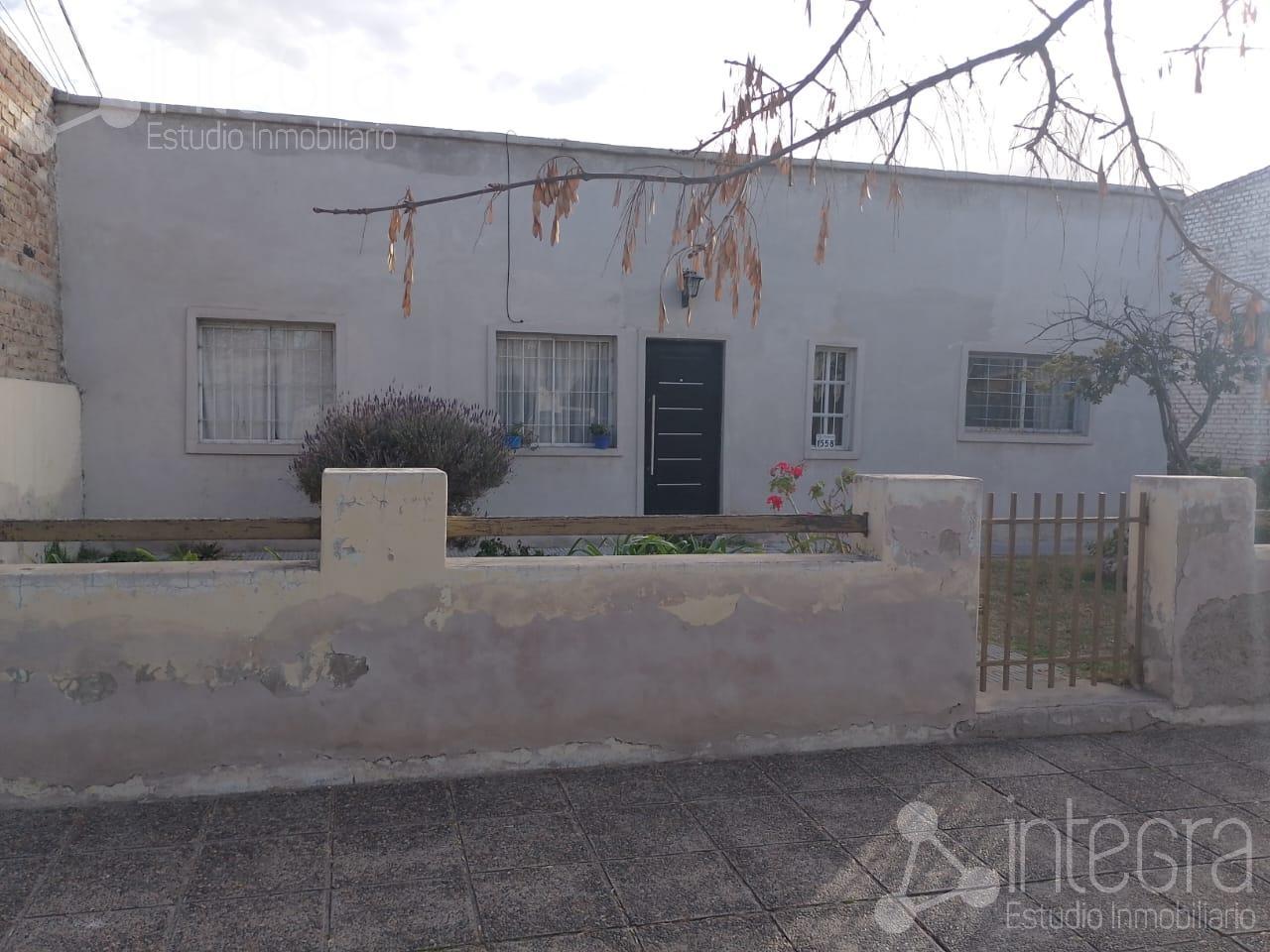 #5309106 | Venta | Casa | General Roca (Integra Estudio Inmobiliario)