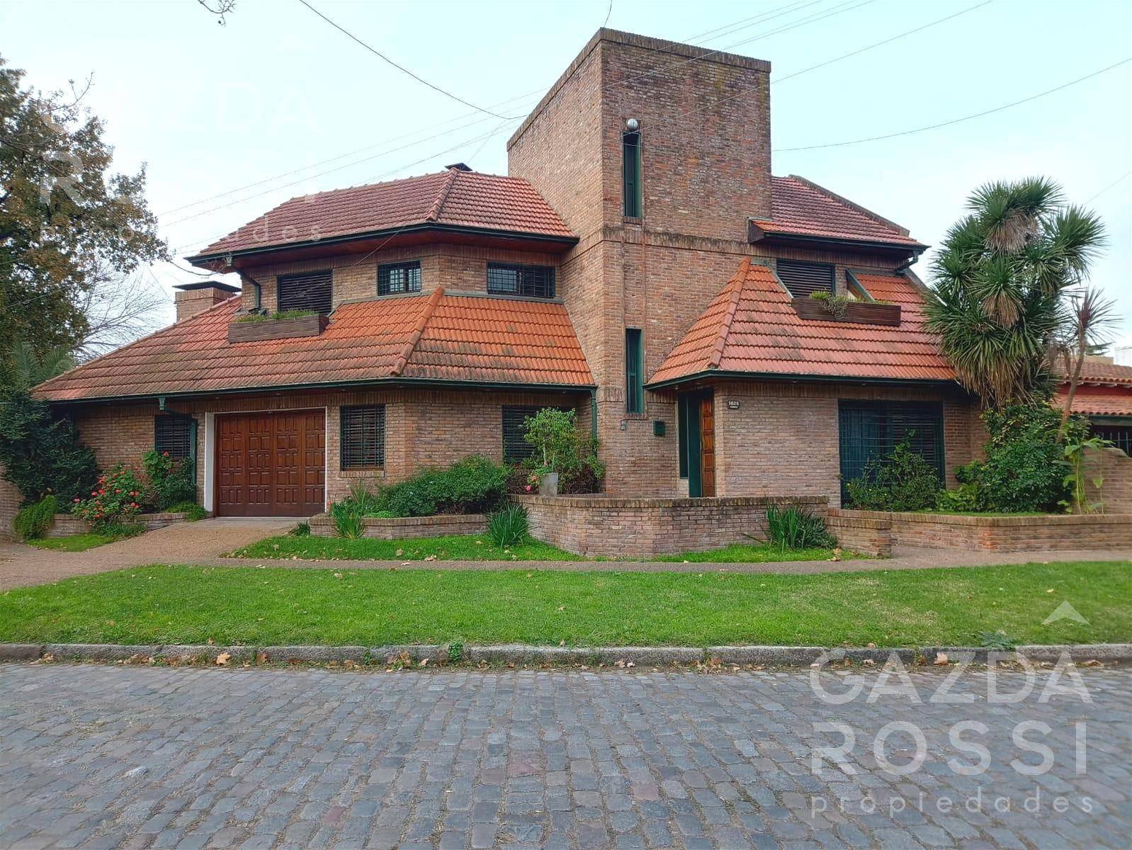 #5454160 | Venta | Casa | Adrogue (Gazda Rossi Propiedades)