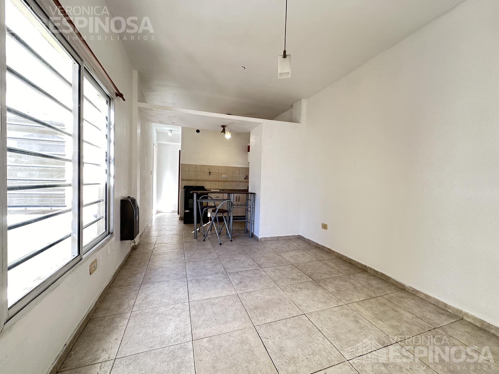 #5307845 | Venta | Departamento | Moron (Veronica Espinosa)