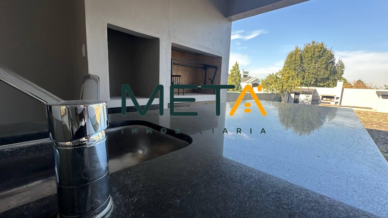 #5319633 | Venta | Casa | Yerba Buena (META inmobiliaria)