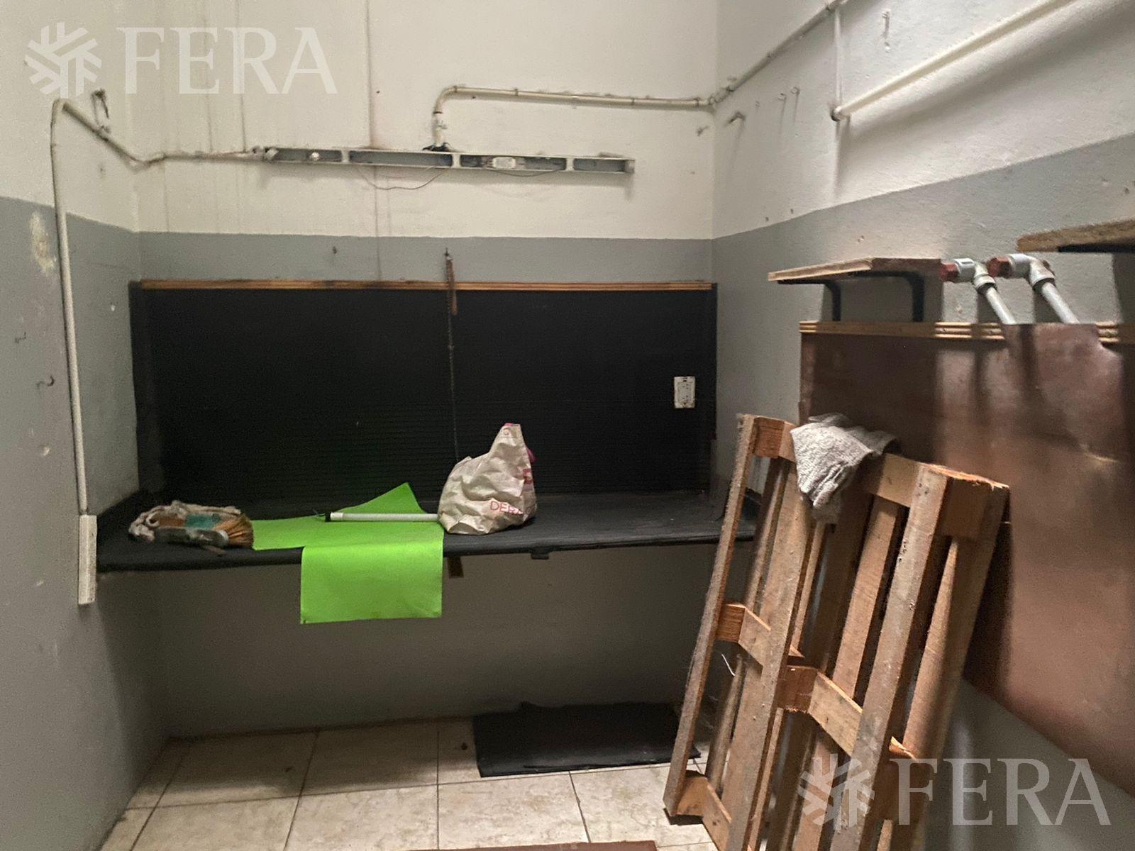 #5330126 | Venta | Local | Sarandi (Fera y Asociados)