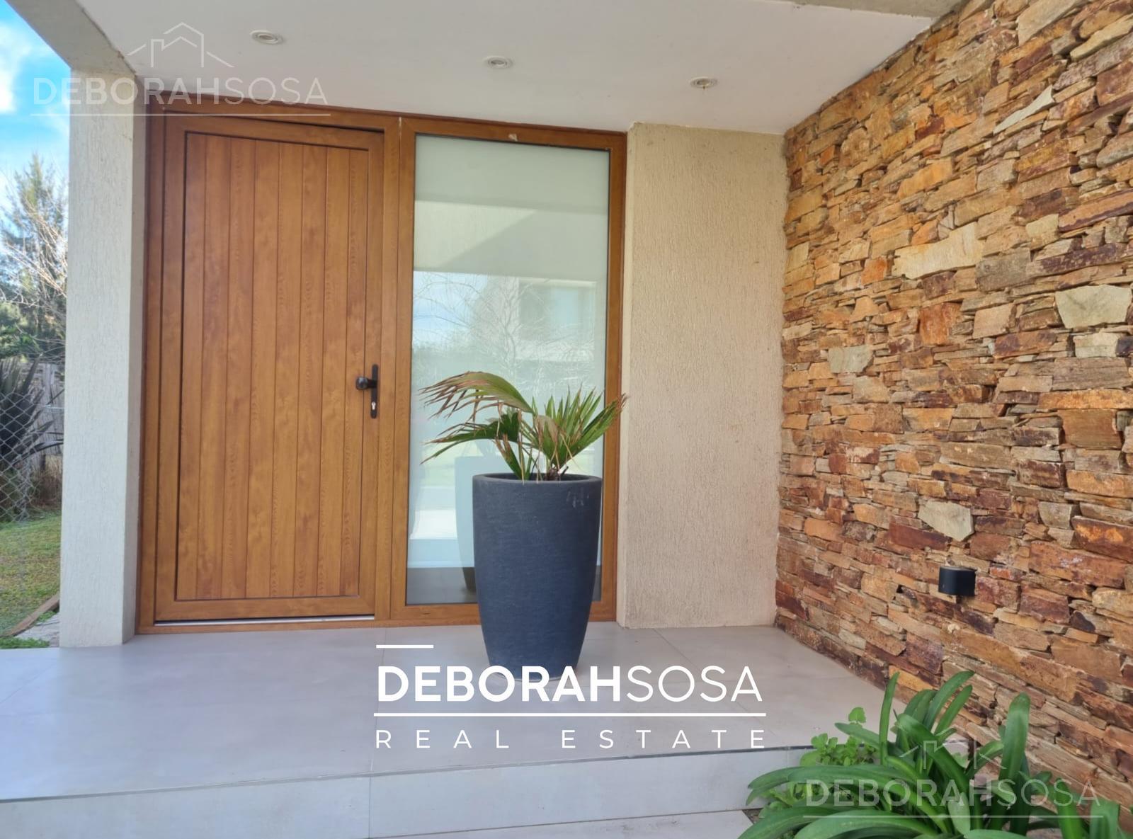 #5338919 | Venta | Casa | El Canton (Deborah Sosa)