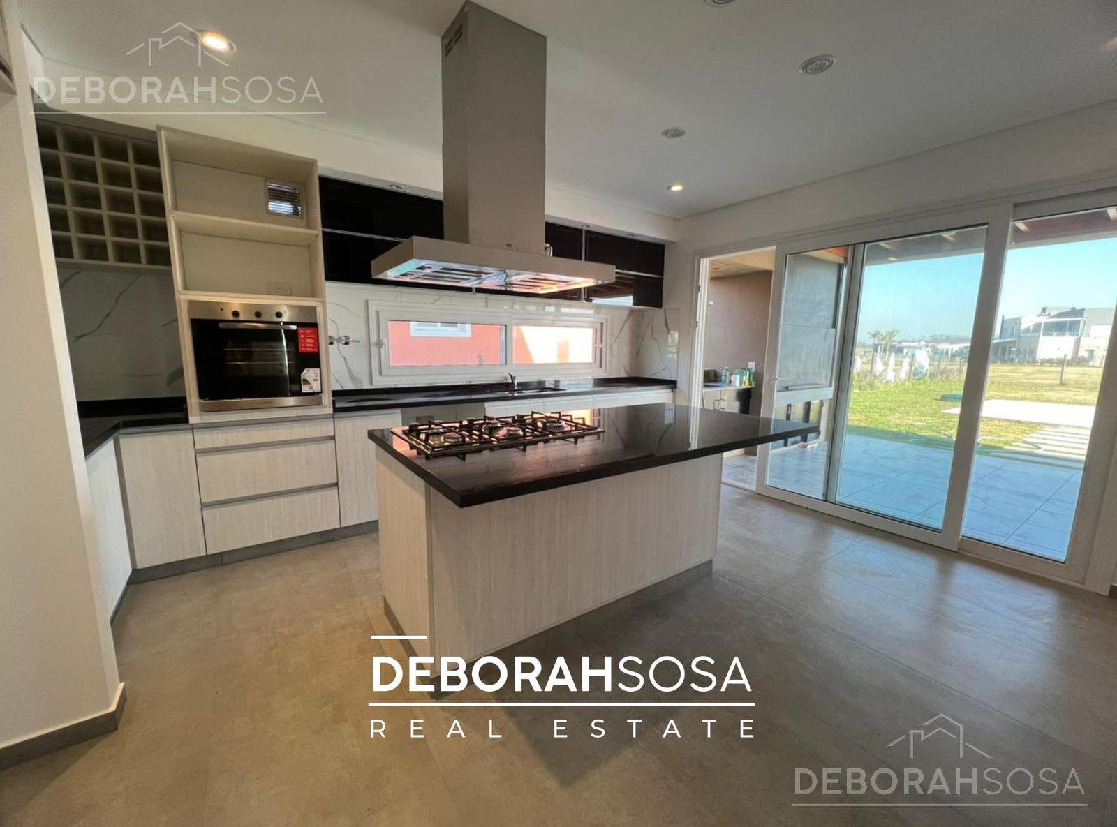 #5446957 | Venta | Casa | San Sebastián (Deborah Sosa)