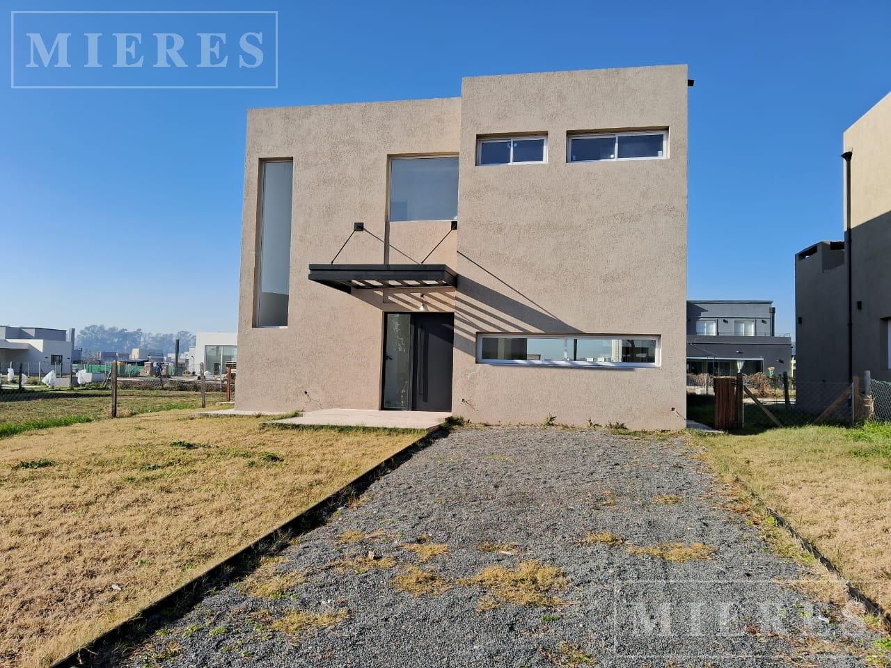 #5456161 | Venta | Casa | Santa Lucía (Mieres Propiedades)