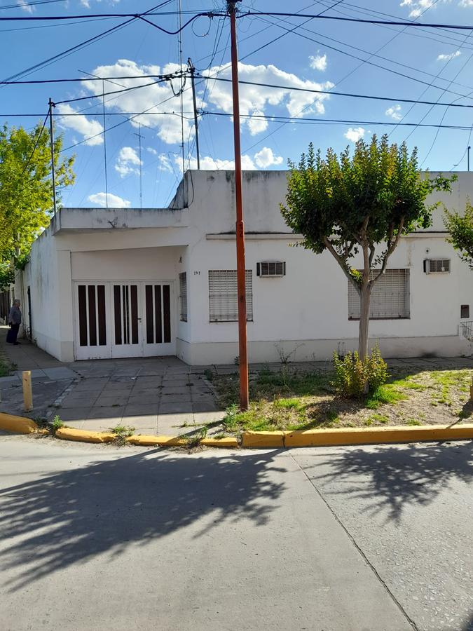 #3748202 | Venta | Casa | Centro De Lujan (Ponce Propiedades)