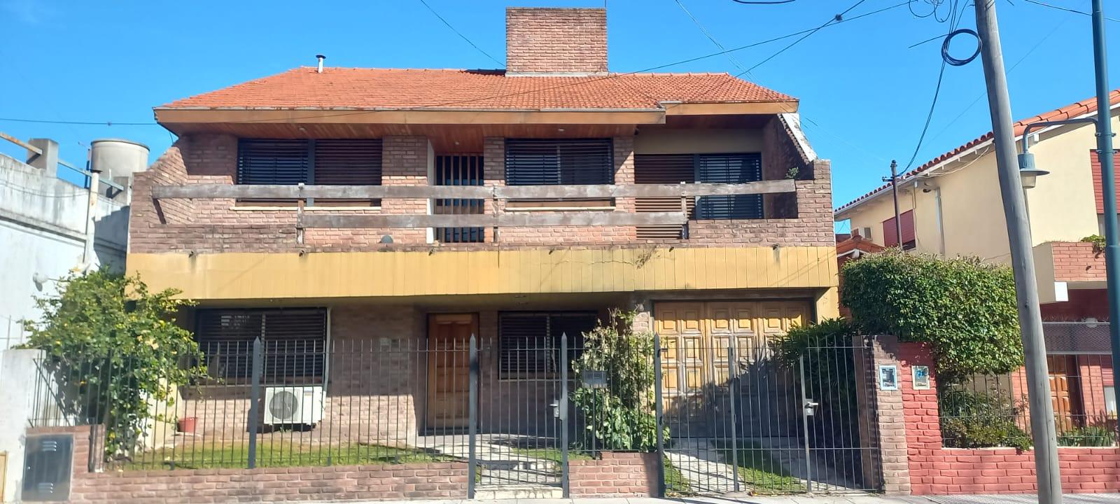 #5435461 | Venta | Casa | Villa Adelina (Lujan Sourigues Propiedades)