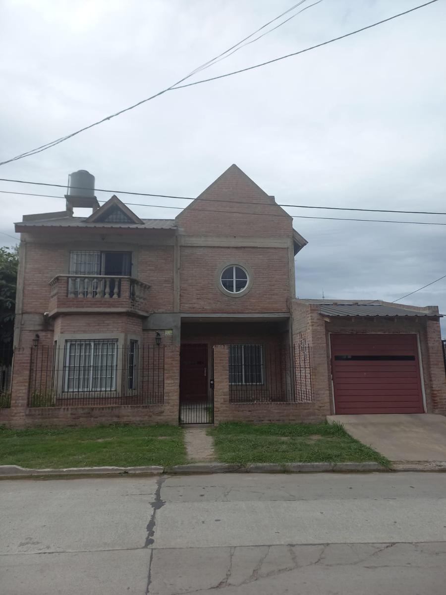 #5009981 | Venta | Casa | Virrey Del Pino (INSAURRALDE Servicios Inmobiliarios)