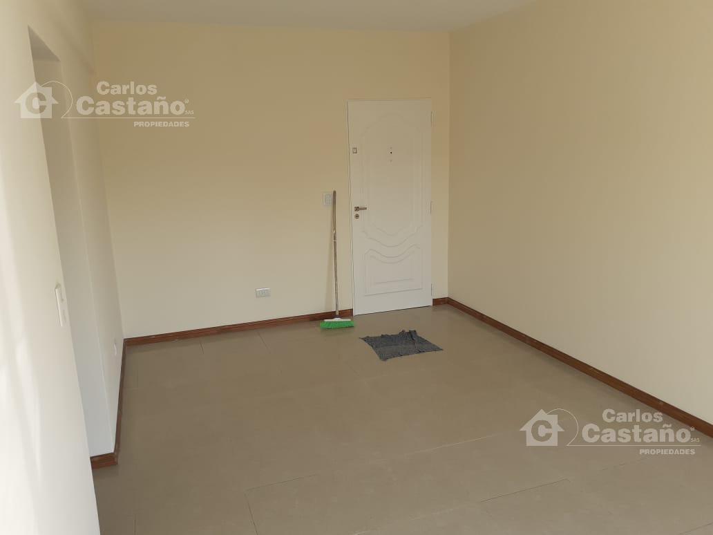 #5431387 | Venta | Departamento | Pilar Centro (Carlos Castaño Propiedades)