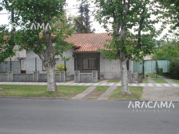 #4931015 | Venta | Casa | Monte Grande (Aracama Propiedades)