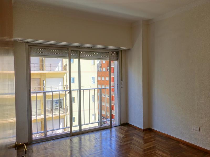 #636324 | Venta | Departamento | Centro (Valencia Consultores Inmobiliarios)