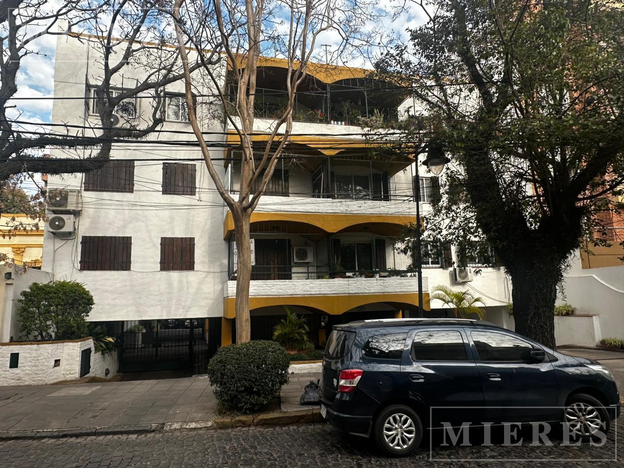 #5456406 | Venta | Cochera | San Isidro (Mieres Propiedades)