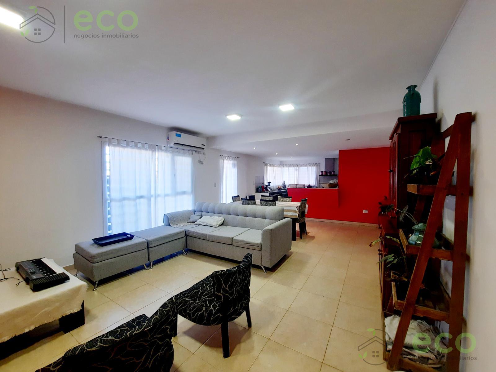 #5125985 | Venta | Casa | General Fernandez Oro (Eco Negocios Inmobiliarios)