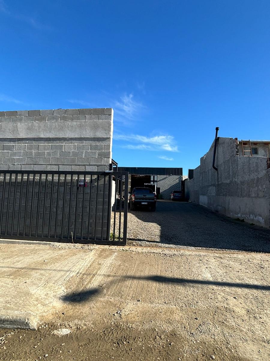 #5463071 | Alquiler | Galpón / Depósito / Bodega | Barrio Industrial (Inmobiliaria Comodoro Sociedad Anonima)