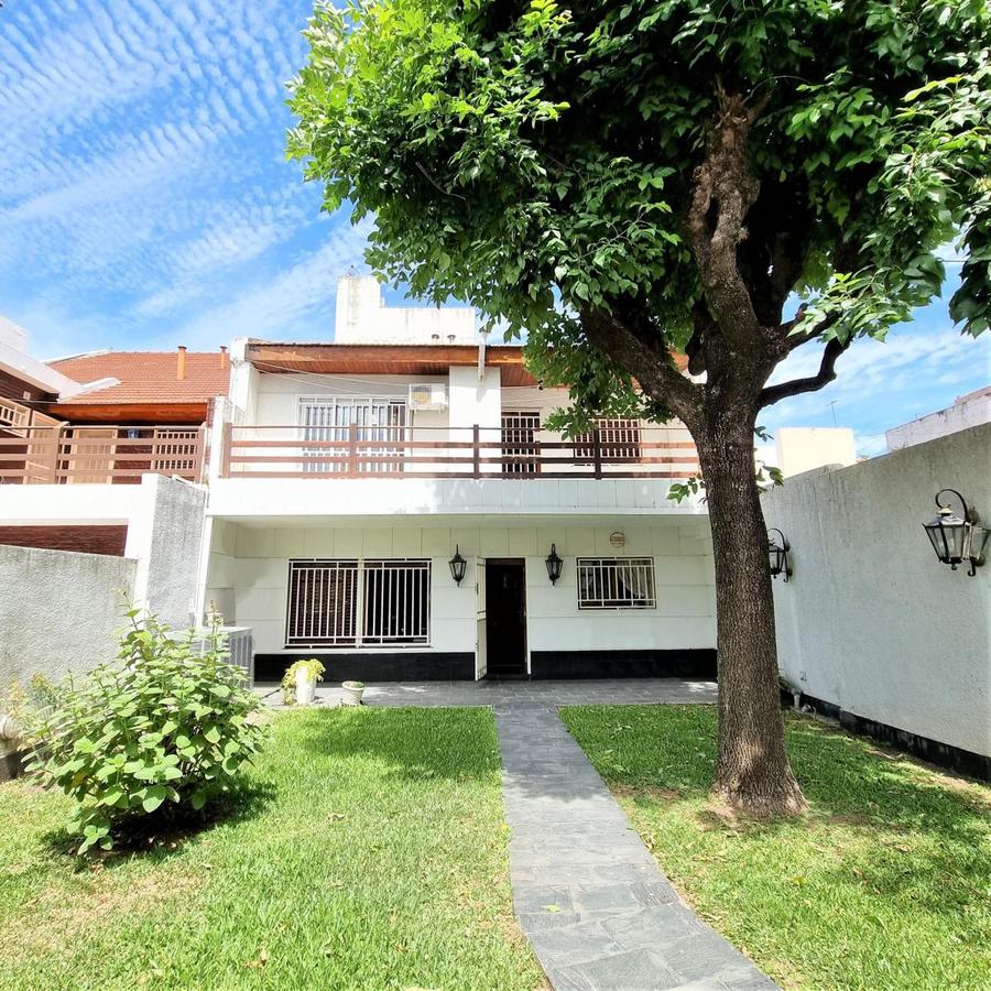 #5405056 | Venta | Casa | Ramos Mejia (ROSATO Inmobiliaria)