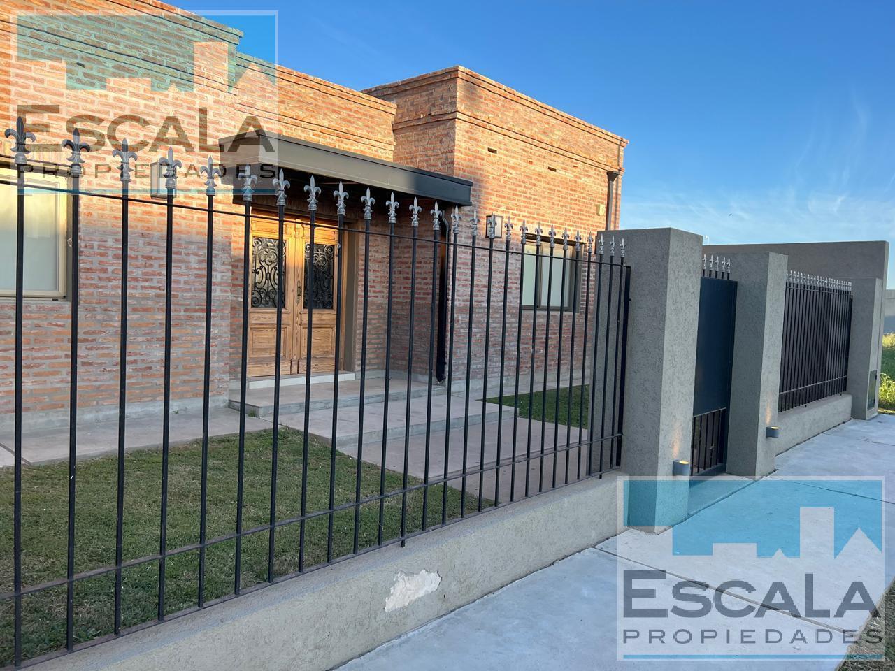 #5490396 | Venta | Casa | Villa Don Bosco (Escala Propiedades)