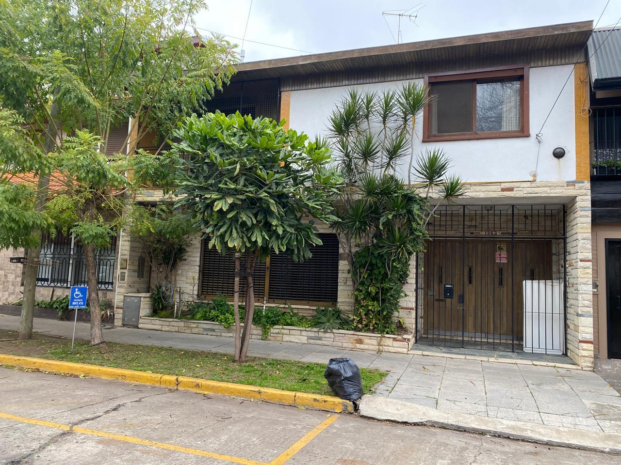 #5458510 | Venta | Casa | Florida (Bez Propiedades)