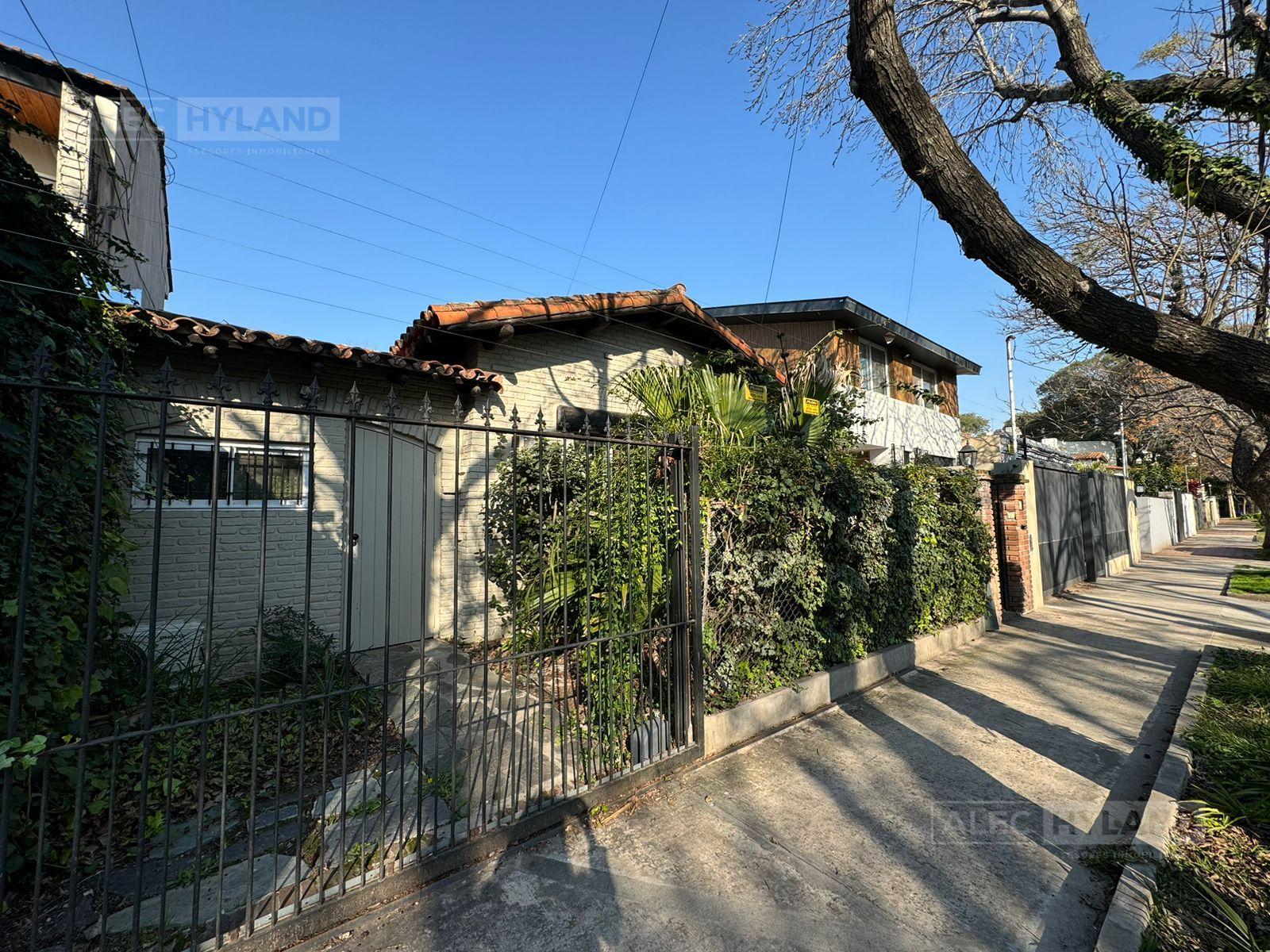 #5402547 | Sale | House | Acassuso Vias  /  Libertador (ALEC HYLAND & ASOCIADOS)