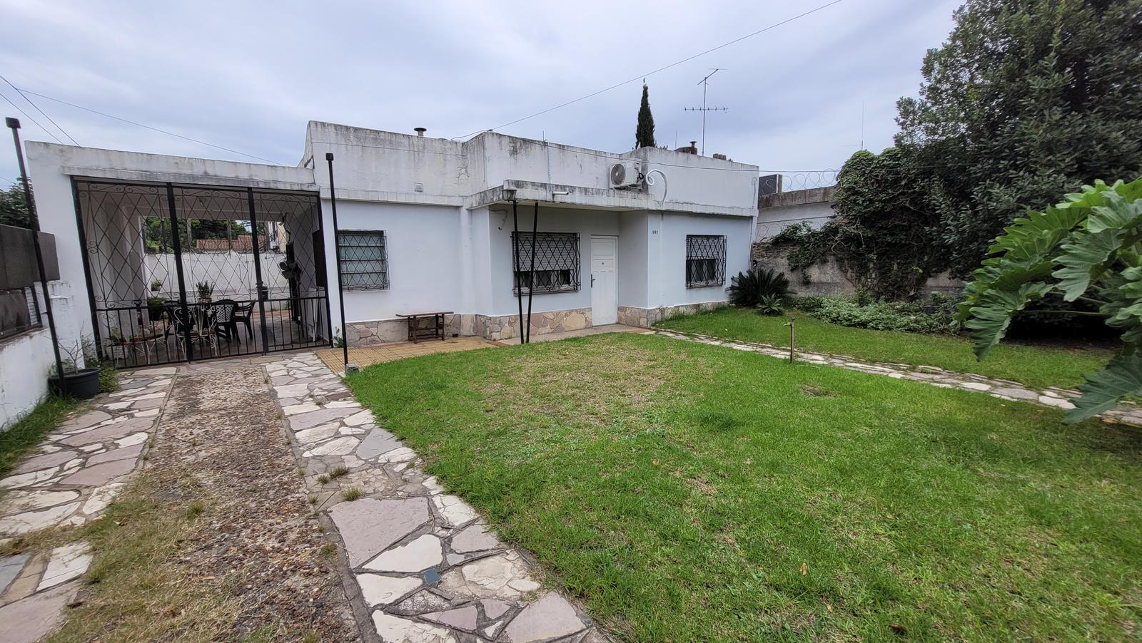 #5030832 | Venta | Casa | Moron Norte (Inmobiliaria Claudio Godoy)