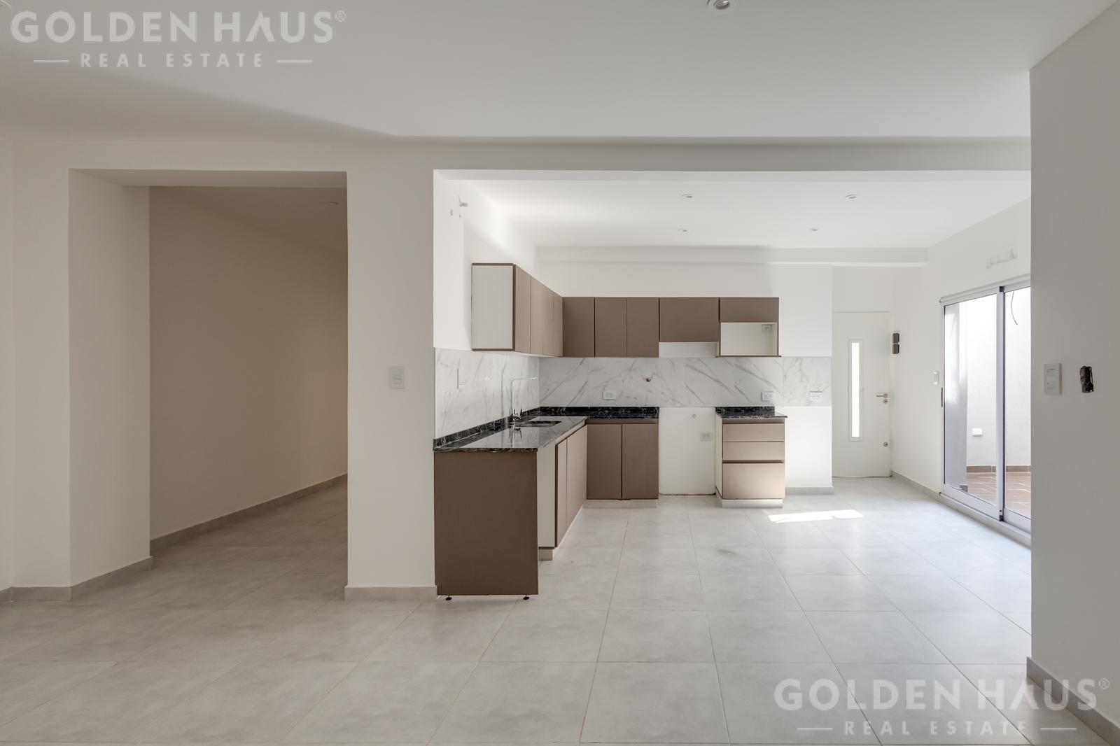 #5407594 | Venta | PH | Mataderos ( GOLDEN HAUS)