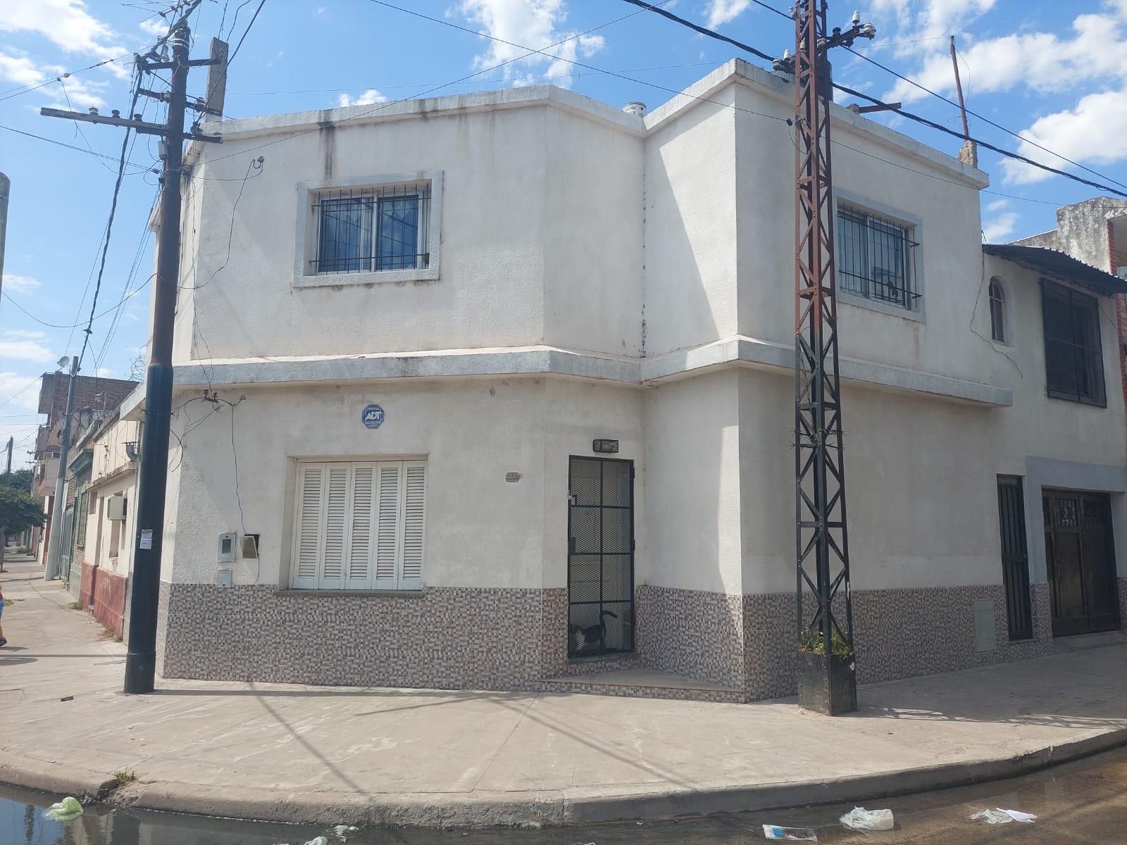 #5401578 | Venta | Casa | Barrio Industrial (Flia propiedades)