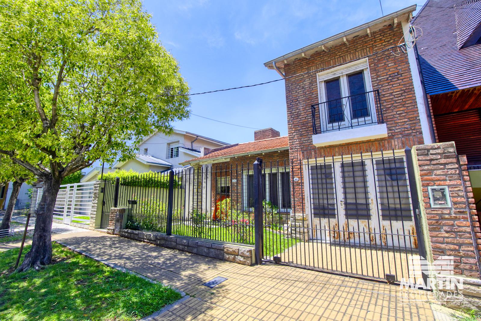 #4872873 | Venta | Casa | Martinez Santa Fe / Fleming (Martin Propiedades)