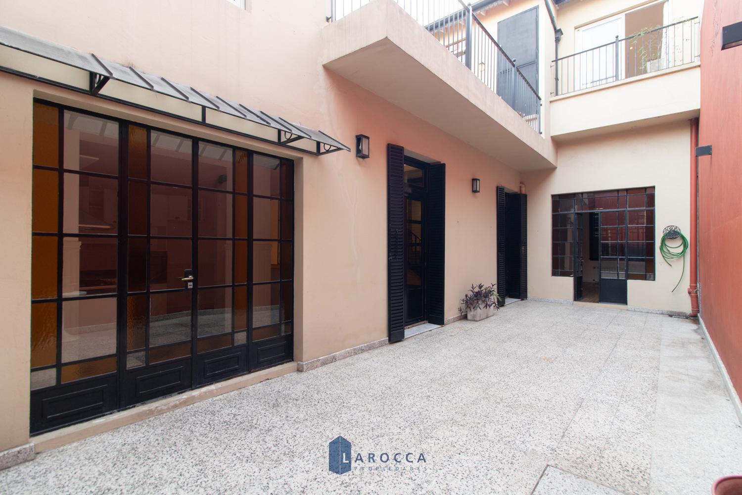 #5381632 | Venta | Casa | Colegiales (LAROCCA PROPIEDADES S.A.)