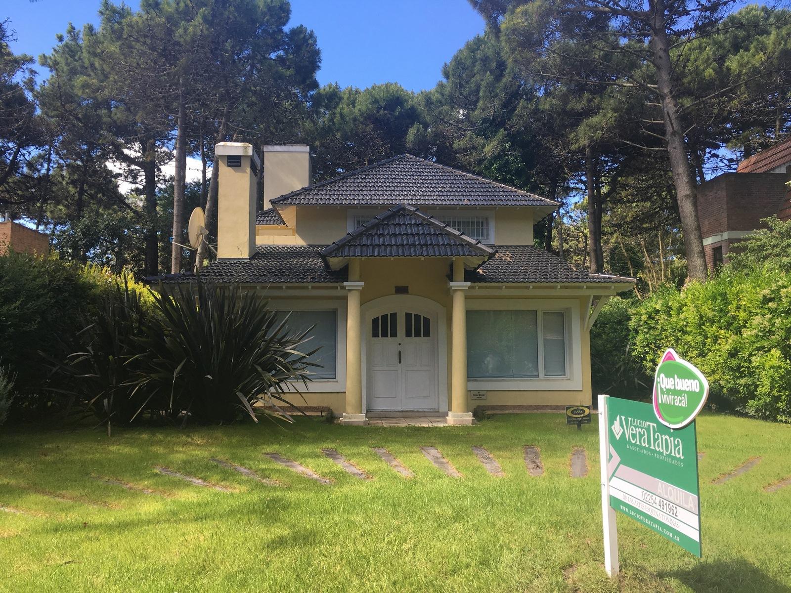 #5400917 | Alquiler Temporal | Casa | Pinamar (Lucio Vera Tapia)