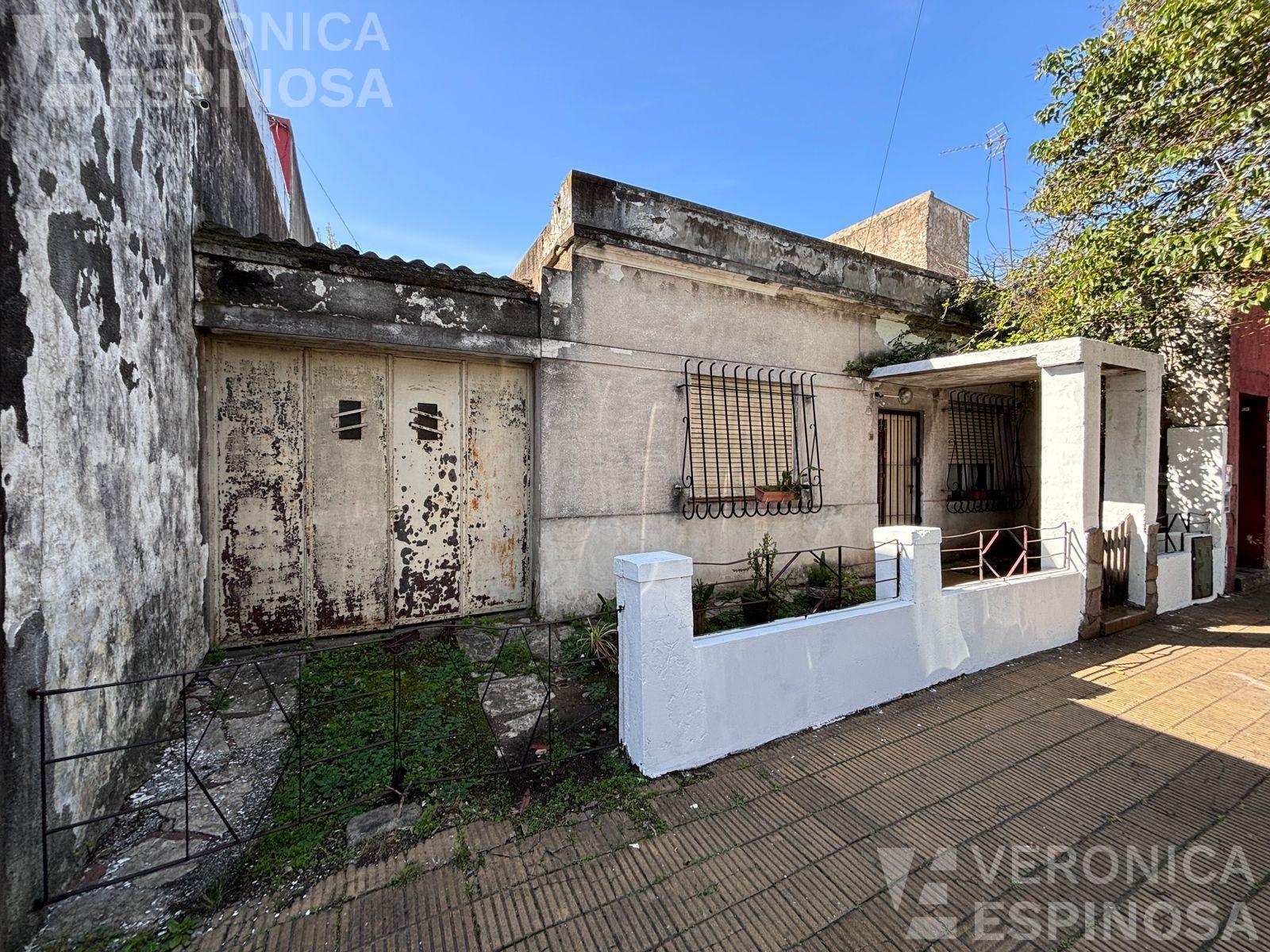 #5458966 | Venta | Casa | Moron Sur (Veronica Espinosa)