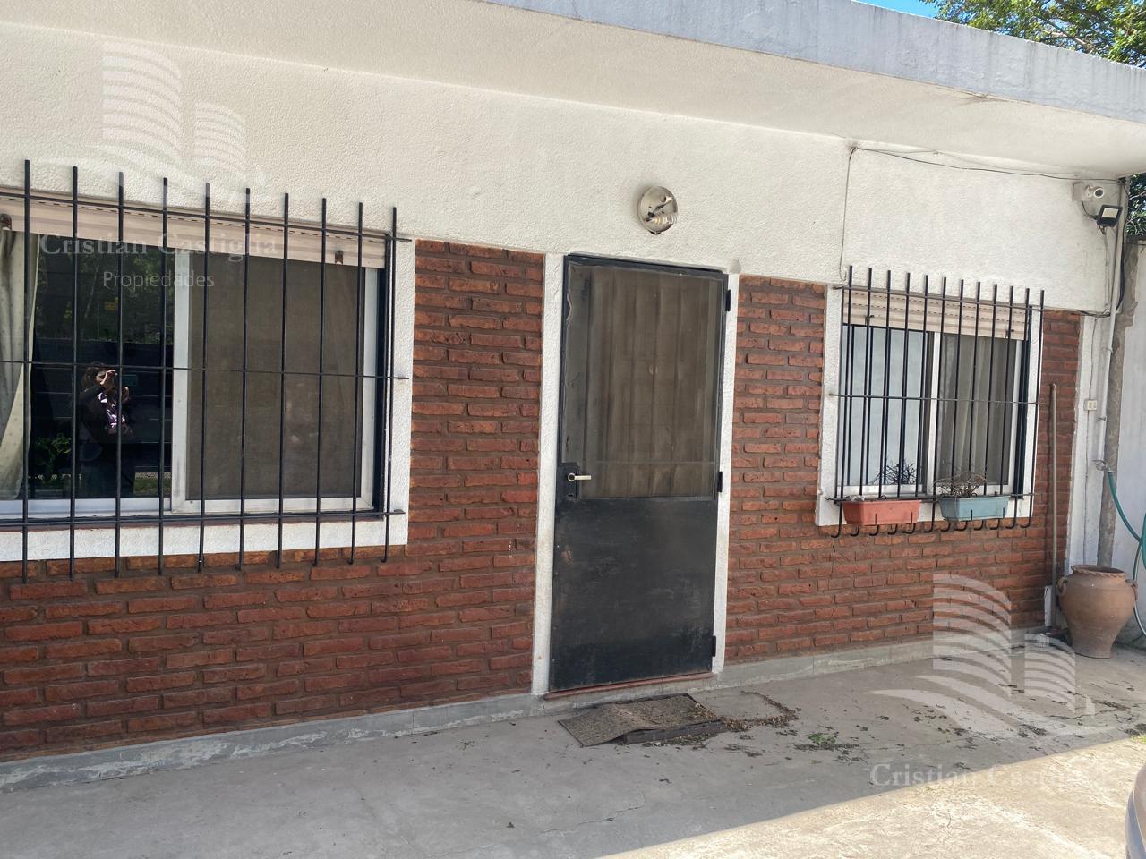 #5431545 | Venta | Casa | Malvinas Argentinas (Cristian Castiglia Propiedades)