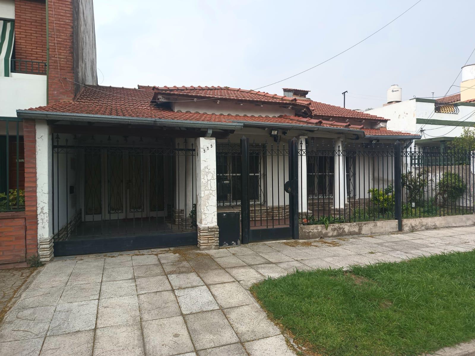 #5394252 | Sale | House | Barrio Guemes (Berardo Propiedades)