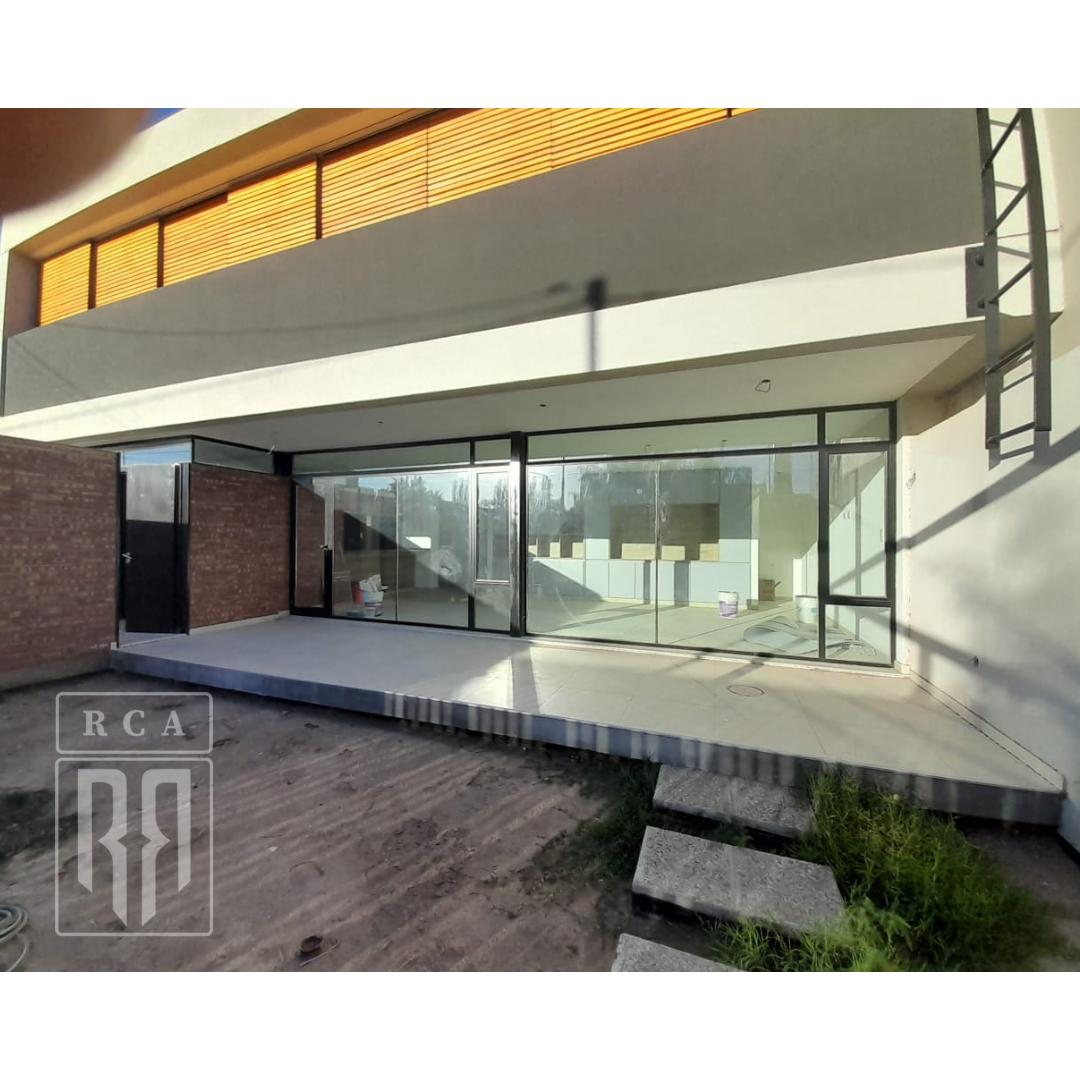 #5494691 | Venta | Casa | Centenario (RCA Inmobiliaria)