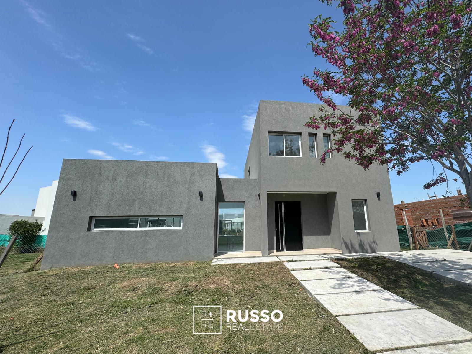 #5395603 | Venta | Casa | San Ramón (RUSSO REAL ESTATE)