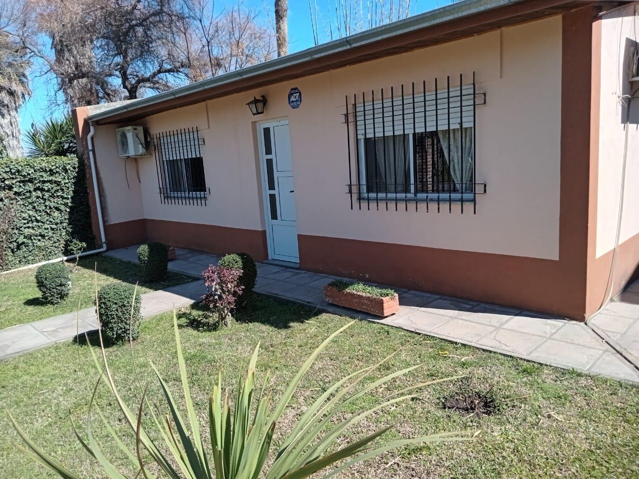 #5395100 | Venta | Casa | Los Muchachos (Ruben Valerio Inmobiliaria)